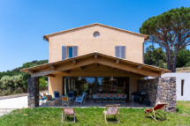 Vue du salon exterieur Vue du salon exterieur